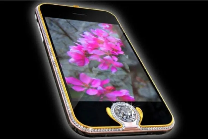Iphone 3G King’s Button mẫu điện thoại đắt giá được nhiều người yêu thích.