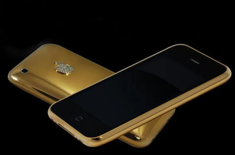 Supreme Goldstriker IPhone 3G mẫu điện thoại đắt giá được nhiều người yêu thích.