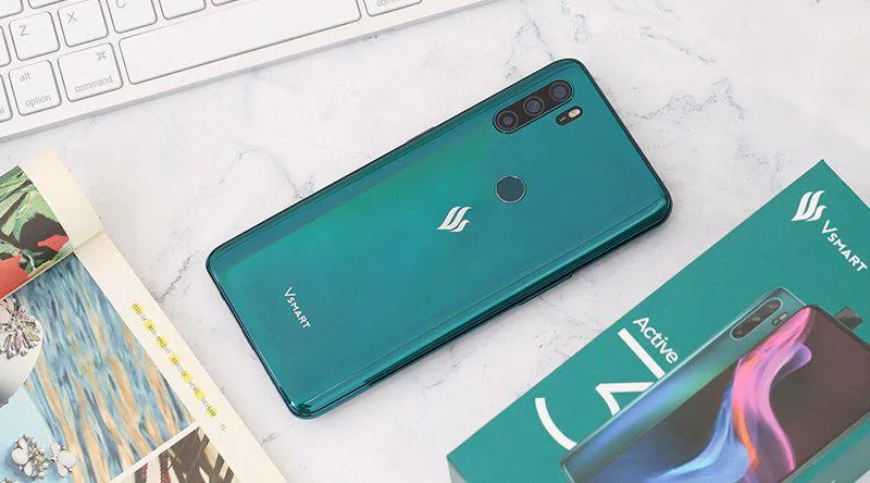 Chú ý kiểm tra cả phần pin và sạc
