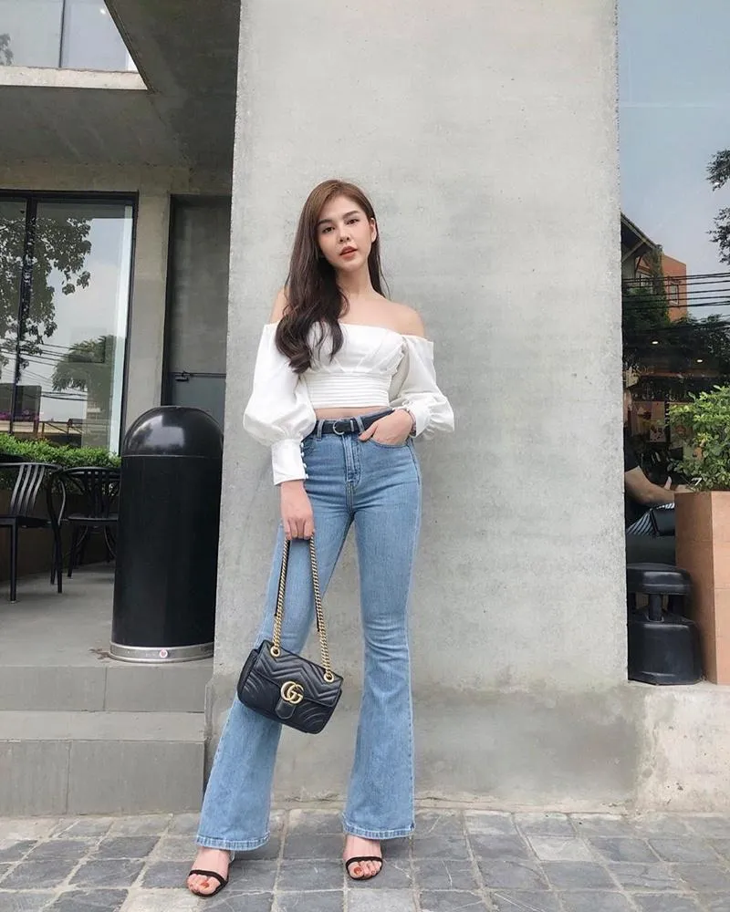 Váy body ngắn cho nàng nấm lùn