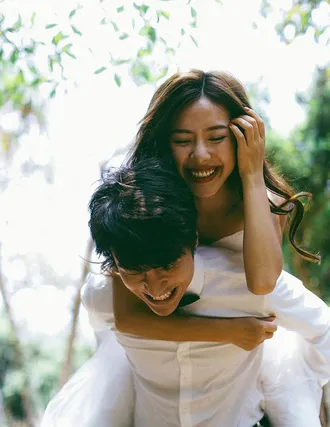 [CHÙM] Thơ tình yêu hạnh phúc ngọt ngào tặng lứa đôi