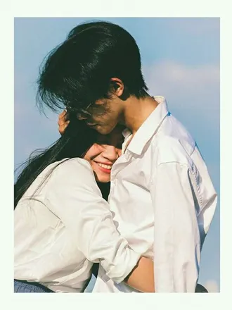 [Tuyển Tập] Thơ ngắn về tình yêu làm chao đảo cộng đồng mạng