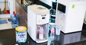 Máy pha sữa tự động thông minh, điểm 10 cho chất lượng