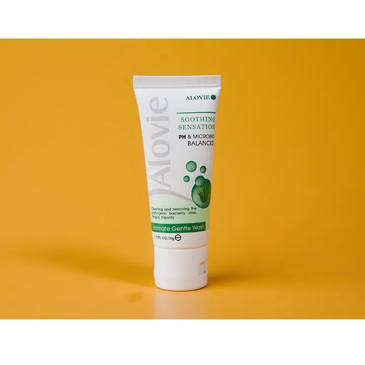 Dung dịch vệ sinh phụ nữ Alovie - Êm ái dịu nhẹ, An toàn cho mẹ bầu, sau sinh và bé gái trên 6 tuổi
