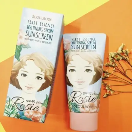 Review kem chống nắng Rosie làm mưa làm gió trên thị trường