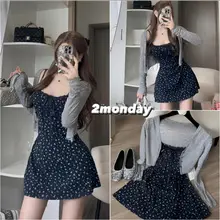 [VIDEO/ SẴN] SET VÁY HAI DÂY HOA NHÍ ÔM BODY KÈM ÁO KHOÁC CARDIGAN XÁM TRẮNG SIÊU XINH S39