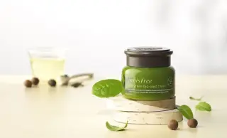 Review kem dưỡng ẩm Innisfree Green Tea Seed Cream: có trị mụn không?