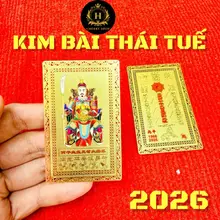 Kim Bài Thái Tuế 2026 – Vật Phẩm Phong Thủy Hóa Giải Vận Hạn Năm Bính Ngọ - để ví hoặc ốp đt