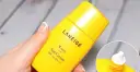 Review kem chống nắng Laneige Light Sun Fluid: 'cứu tinh' cho da khô