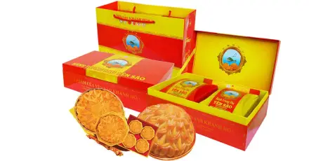 Bánh trung thu Yến sào Khánh Hòa có ngon không? Đánh giá chi tiết 2025