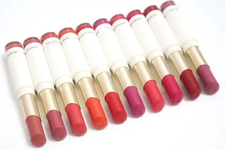 Review son Innisfree Real Fit Velvet: son thỏi lì mịn 'vạn người mê'