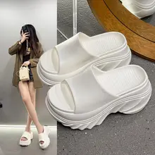Dép Quai Ngang Nữ Thể Thao D32 Mẫu Mới Hót Hít Năm Nay