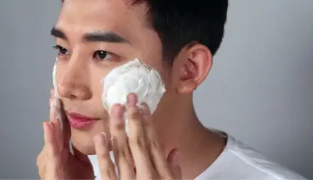 Top 10 dòng sữa rửa mặt cho nam giới tốt nhất hiện nay