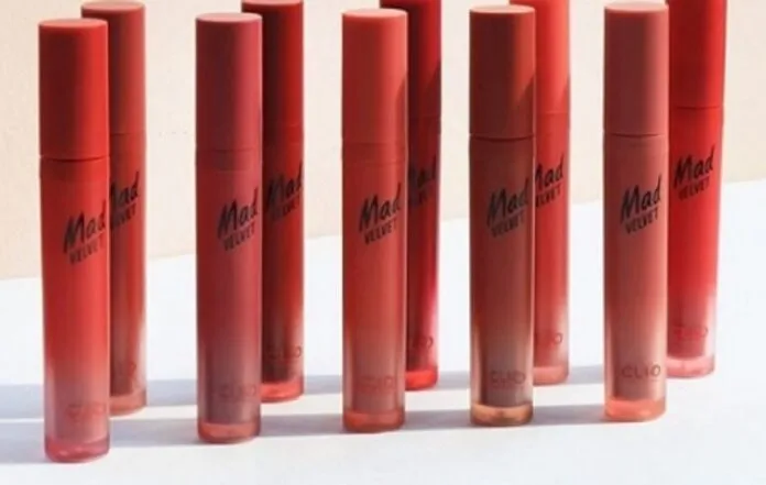 Son Clio Mad Matte Tint thiết kế tinh tế