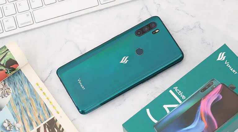 Chú ý kiểm tra cả phần pin và sạc