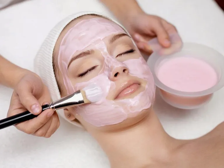Dễ dàng làm mặt nạ từ sữa chua