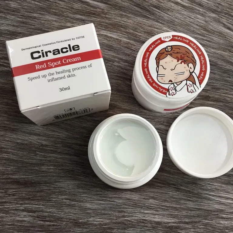 Thiết kế sản phẩm Ciracle Red Spot Cream