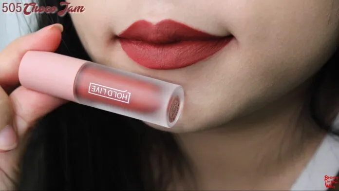 Chi tiết thân son Black Rouge