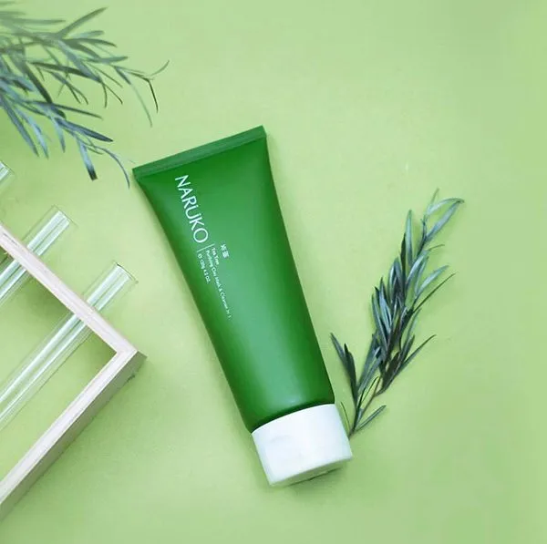 Sữa rửa mặt Naruko tràm trà