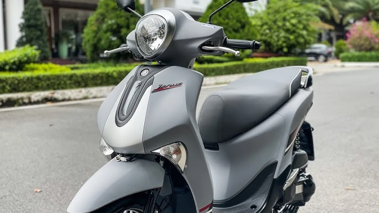 Dàn áo xe Yamaha Janus dễ bị trầy xước