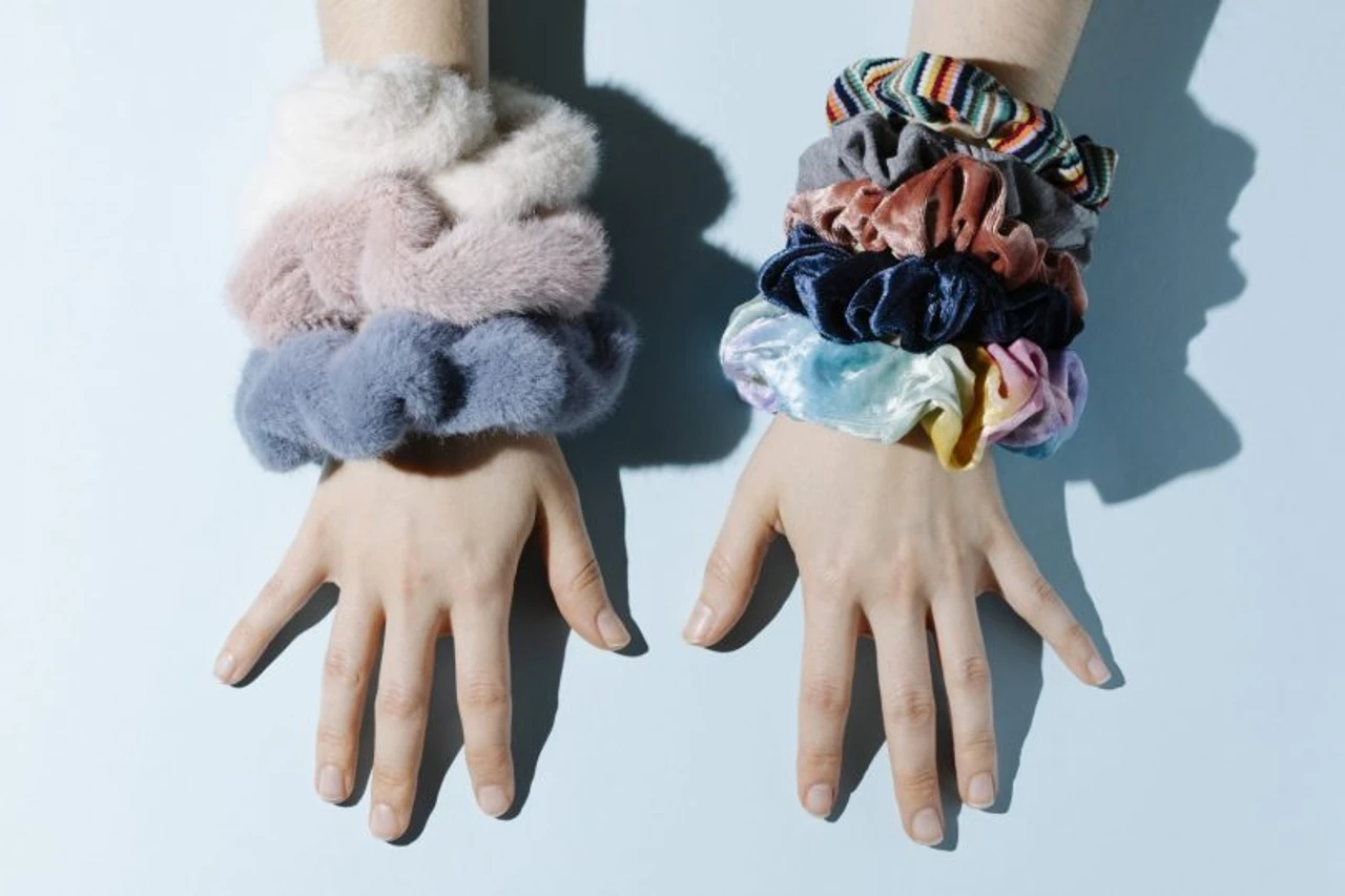 Scrunchies bản to/nhỏ theo độ dày tóc