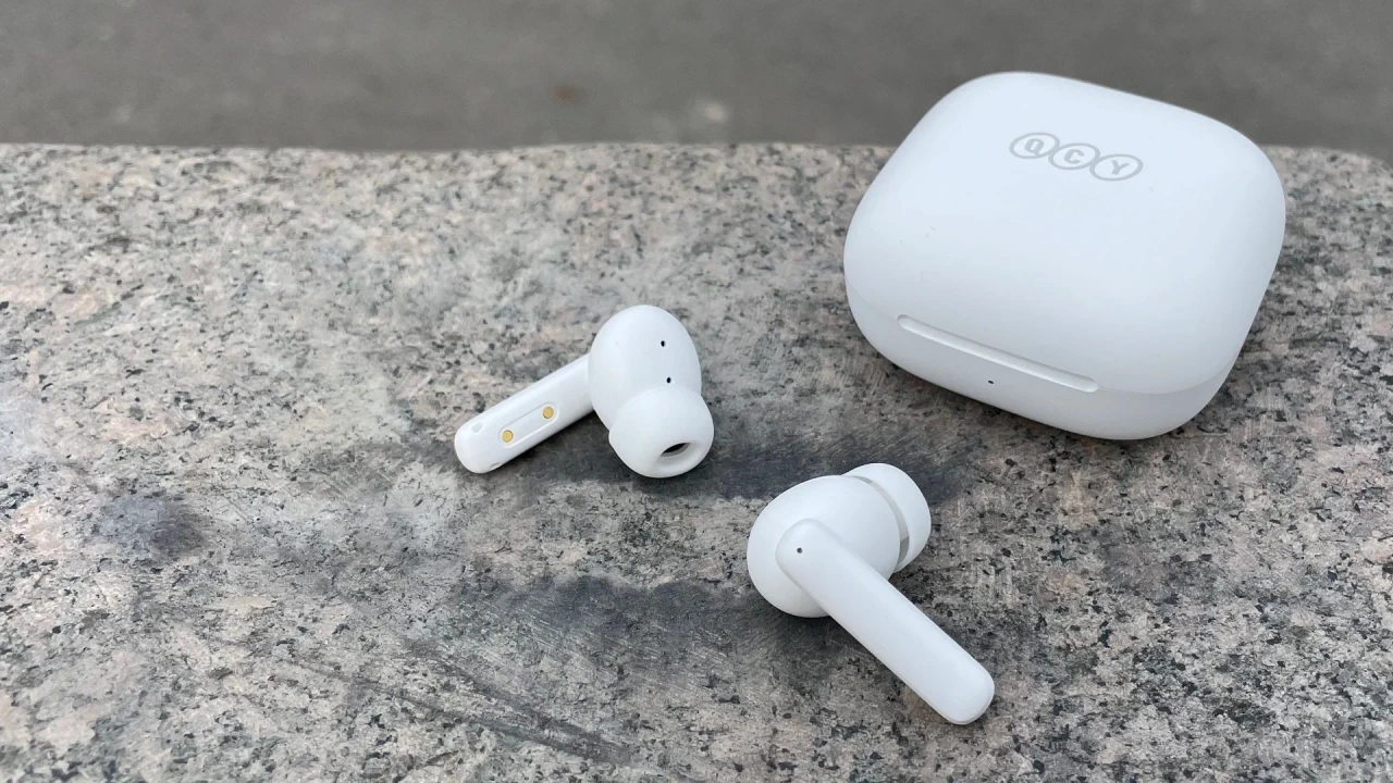 Tai nghe bluetooth giá rẻ loại nào tốt? Top 10+ gợi ý đáng mua