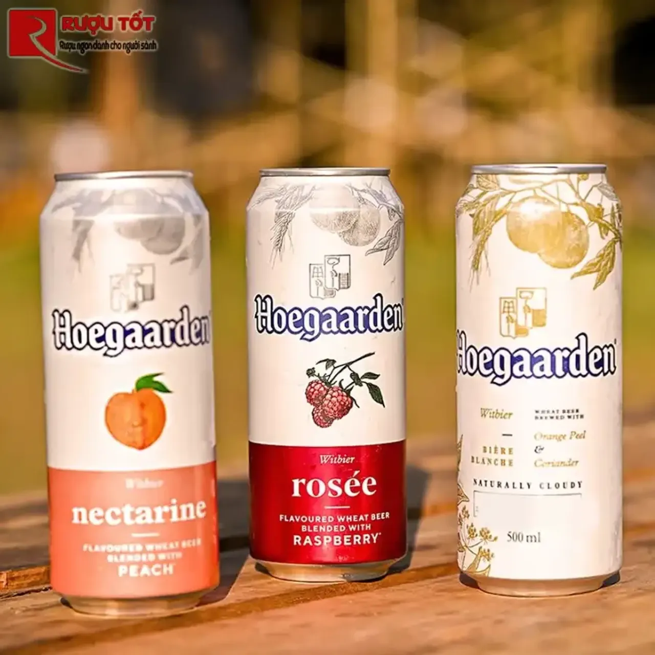 Bia Hoegaarden nổi tiếng với các hương vị trái cây