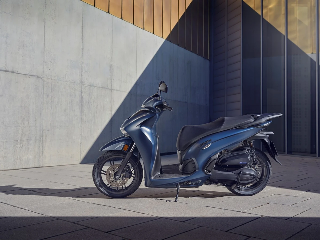 Honda SH 2025 không có sự thay đổi đột phá về thiết kế tổng thể