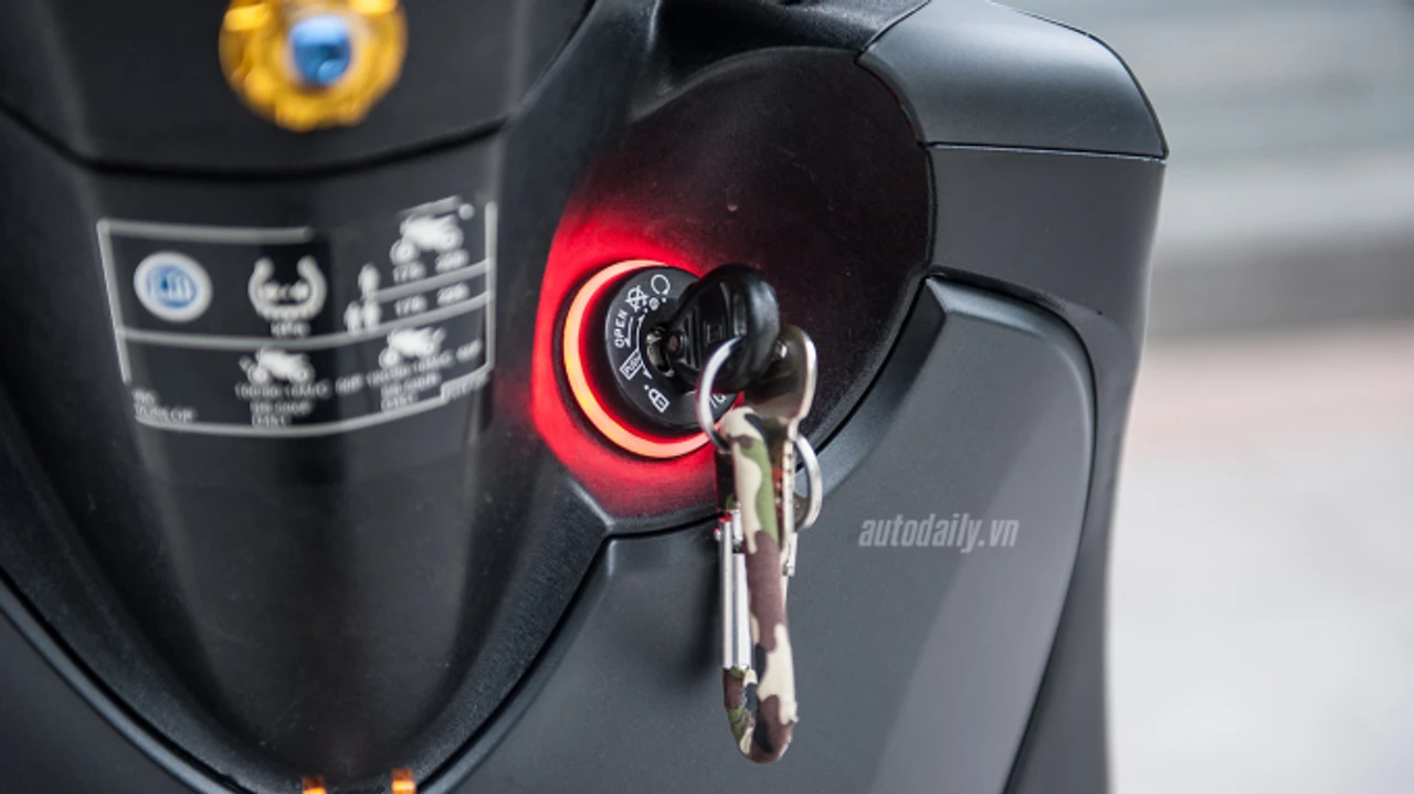 Ổ khóa xe máy có thể là nguyên nhân gây mất điện