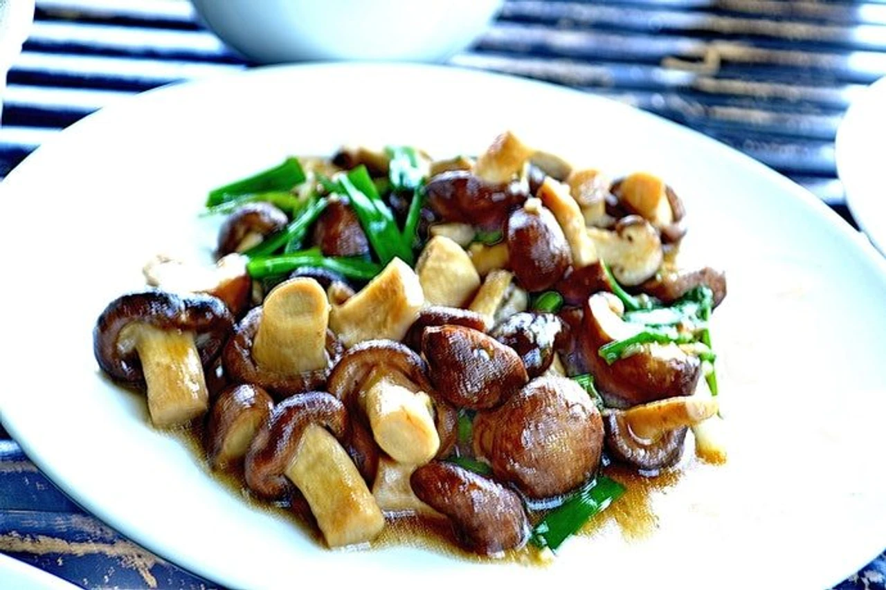 Món xào với dầu hào