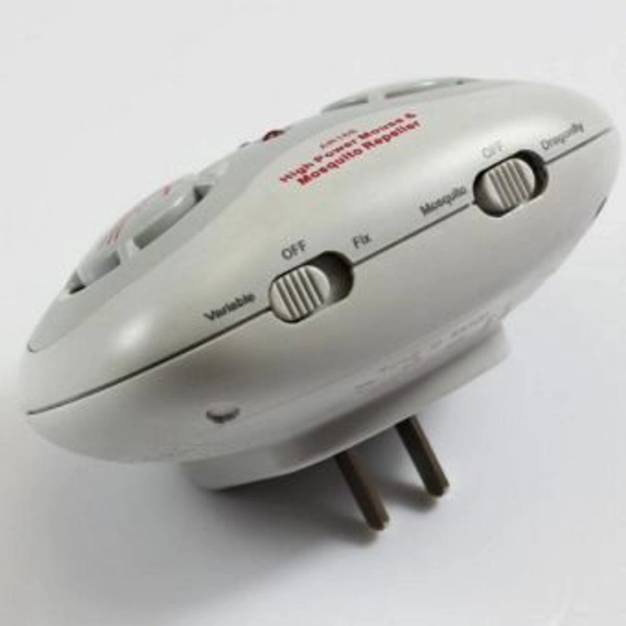 Máy đuổi chuột cắm điện