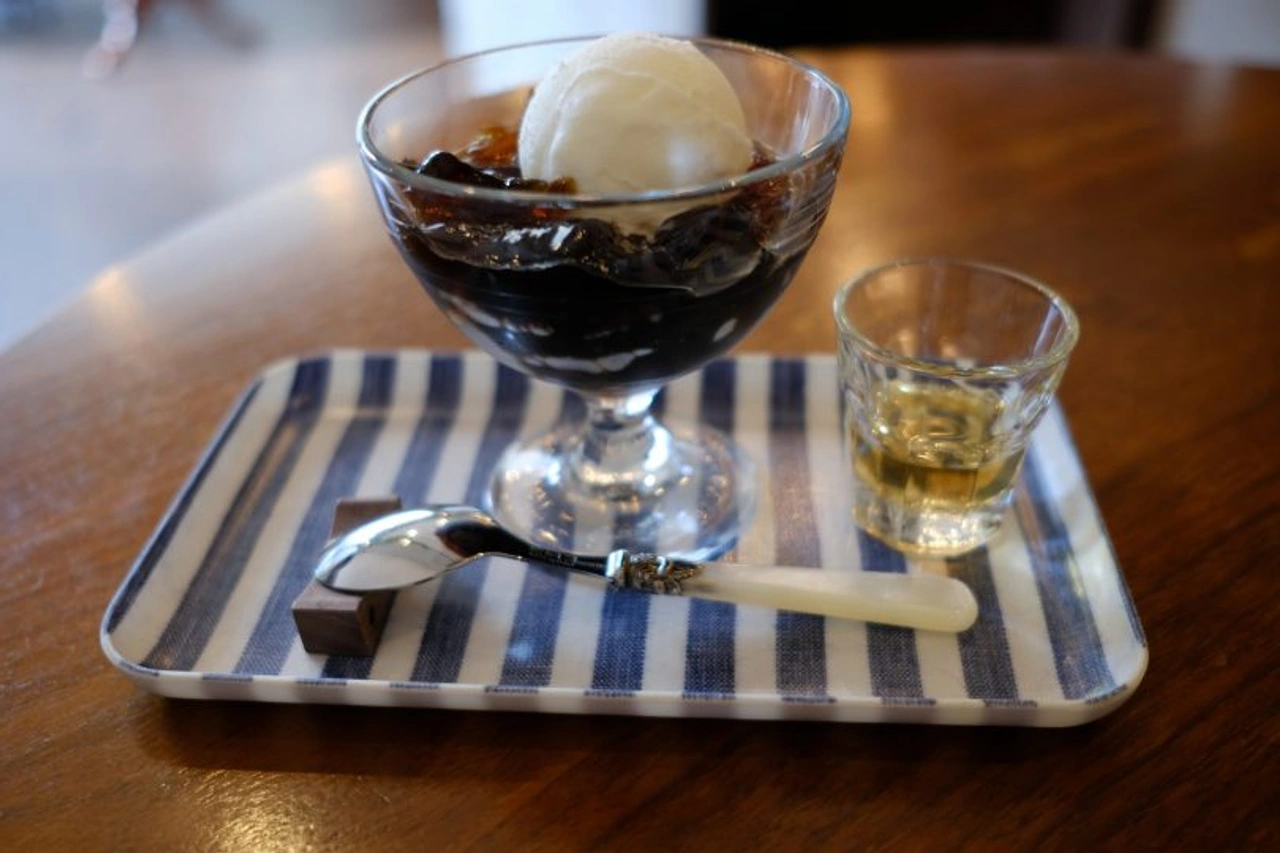 Thạch sương sáo làm tráng miệng