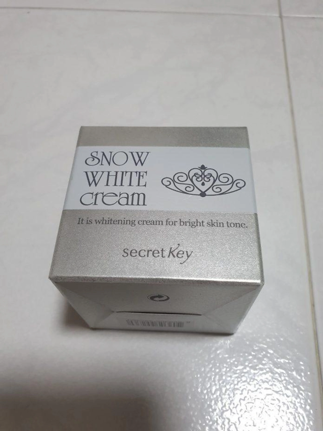 Thành phần kem Snow White Cream