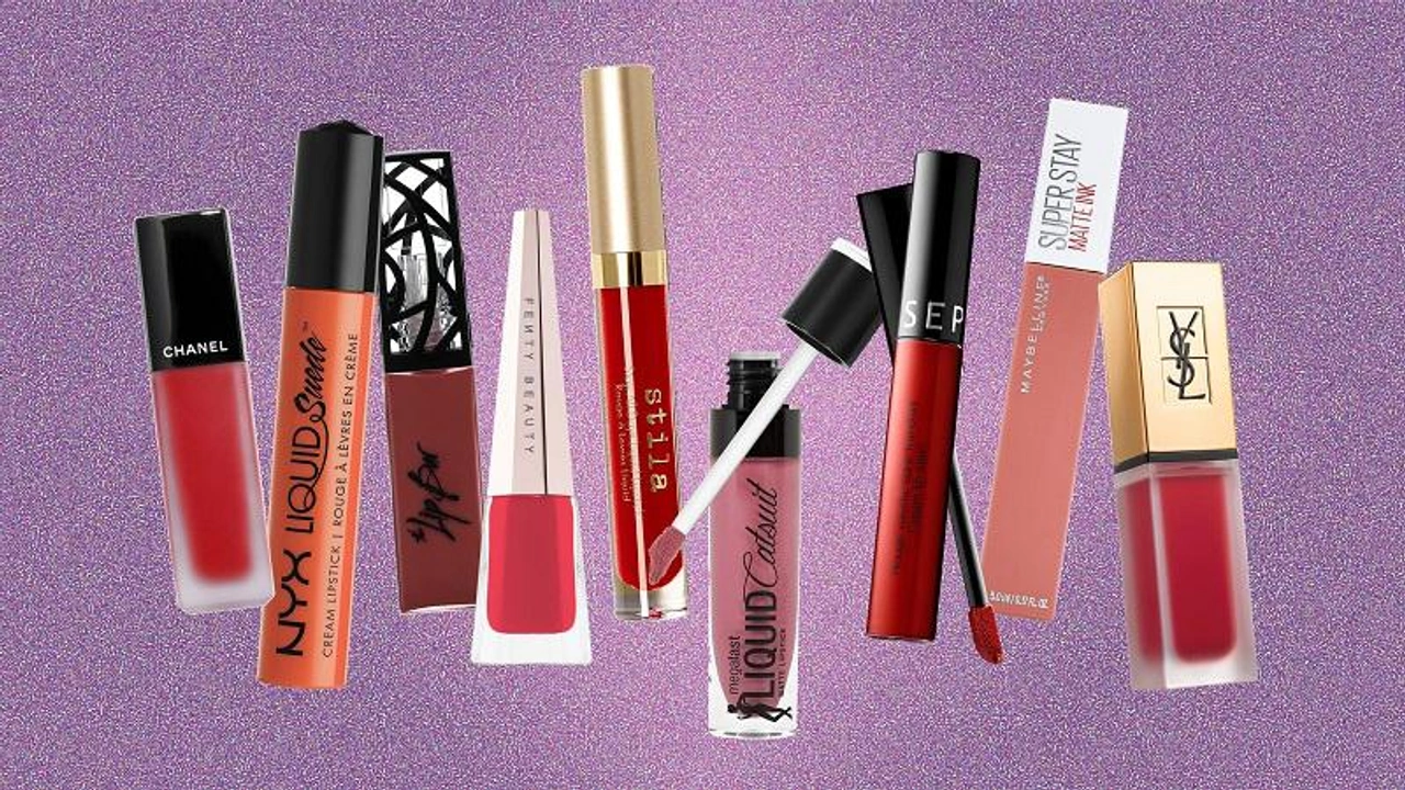 Son kem có chất mịn và bám lâu