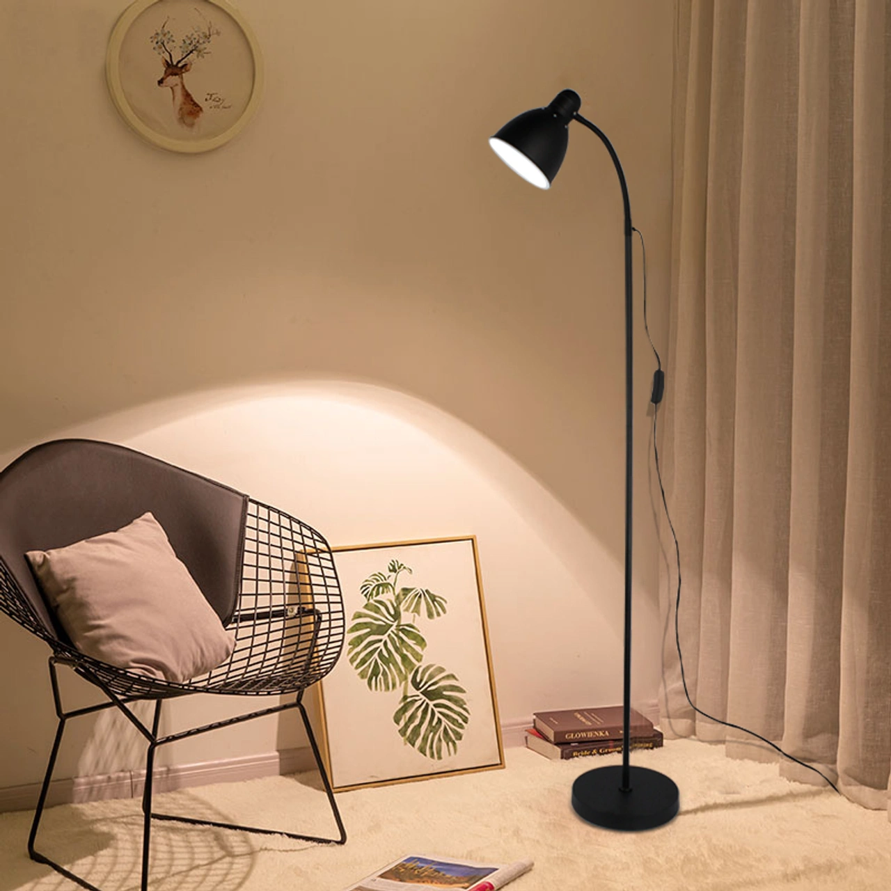 Đèn cây đứng đọc sách