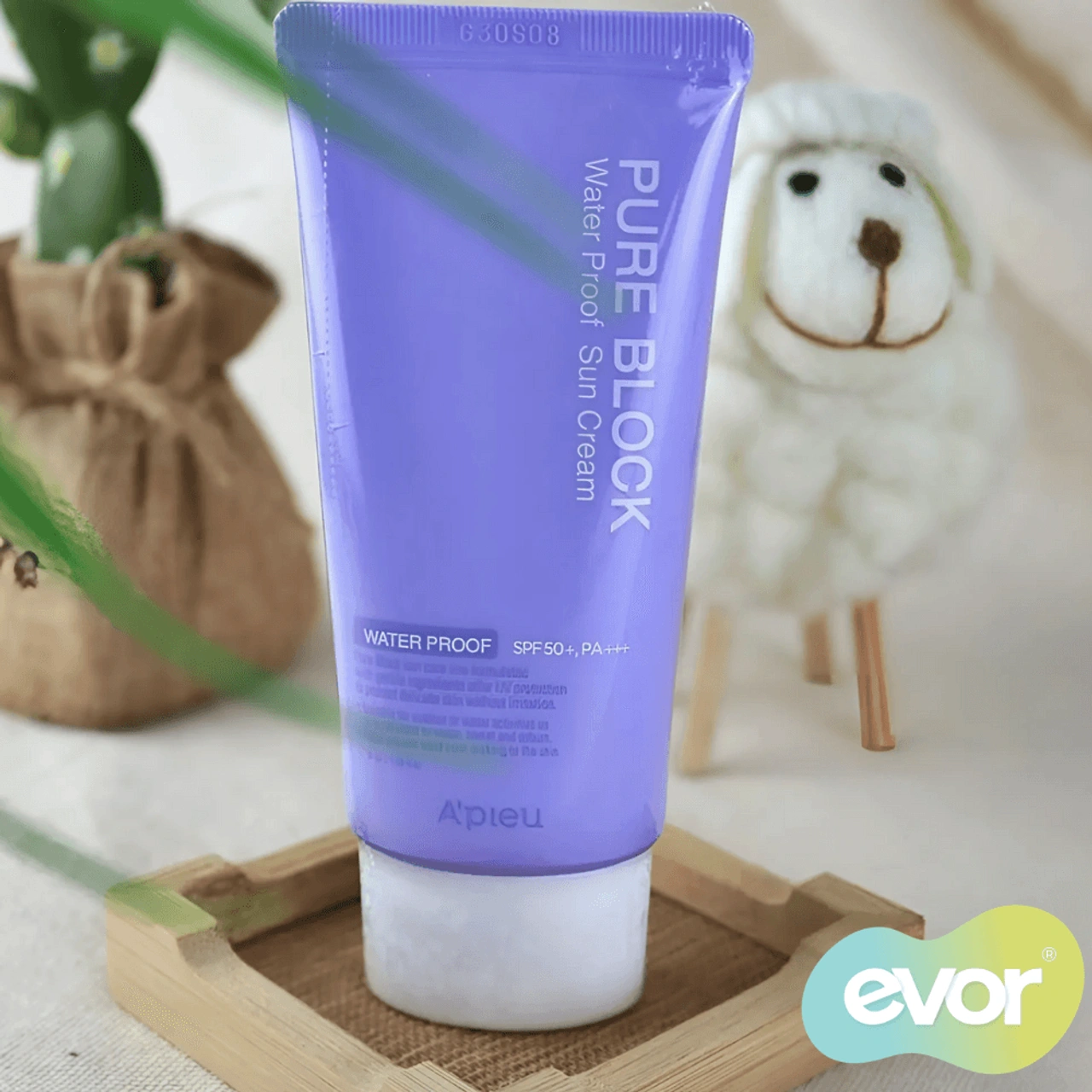 A'pieu Waterproof (màu xanh) - SPF50+ PA+++