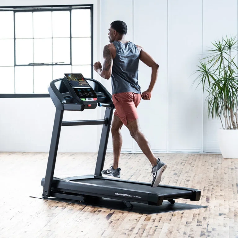Horizon T202 máy chạy bộ 3HP yên tĩnh kết nối Bluetooth Zwift Kinomap