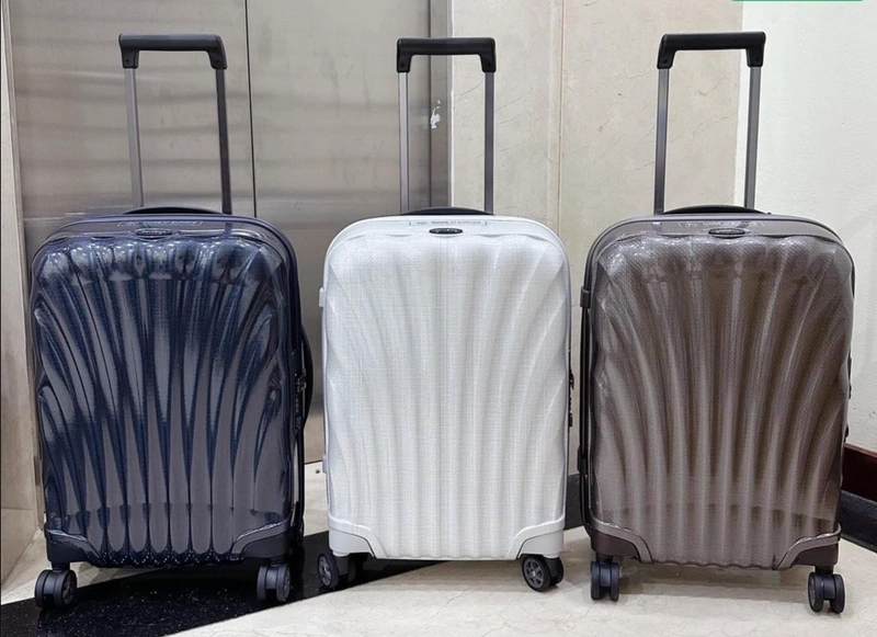 Thiết kế vali Samsonite C-Lite tay kéo đôi bánh spinner 360