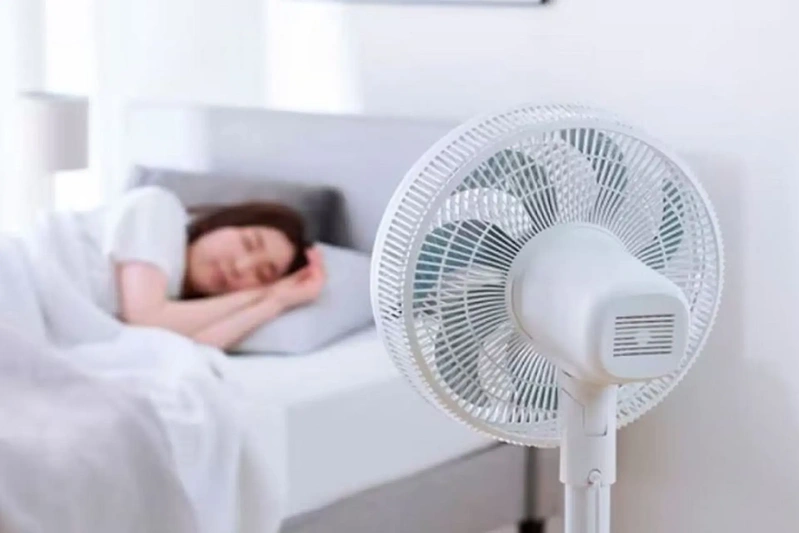 Tầm hiệu quả gió quạt mini tích điện khoảng cách phòng ngủ