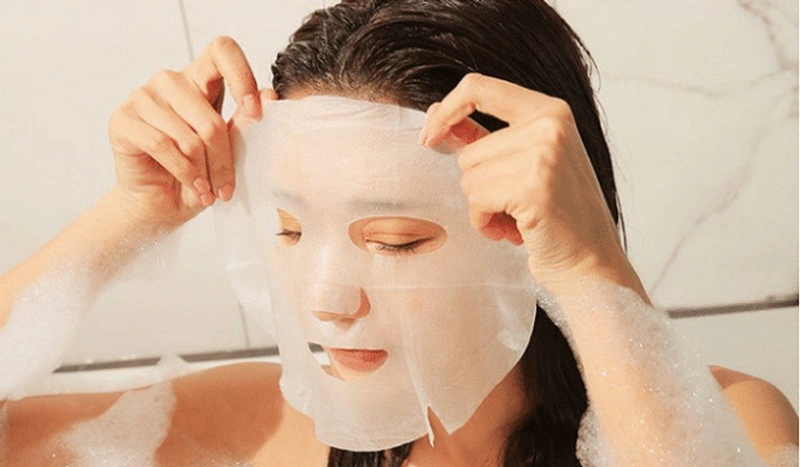 Sai lầm thường gặp khi đắp mặt nạ giấy khiến da kích ứng