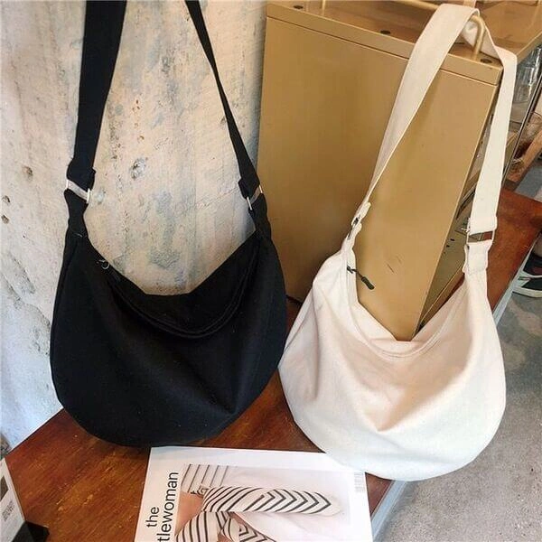 Các mẫu túi đeo chéo canvas cho mùa hè