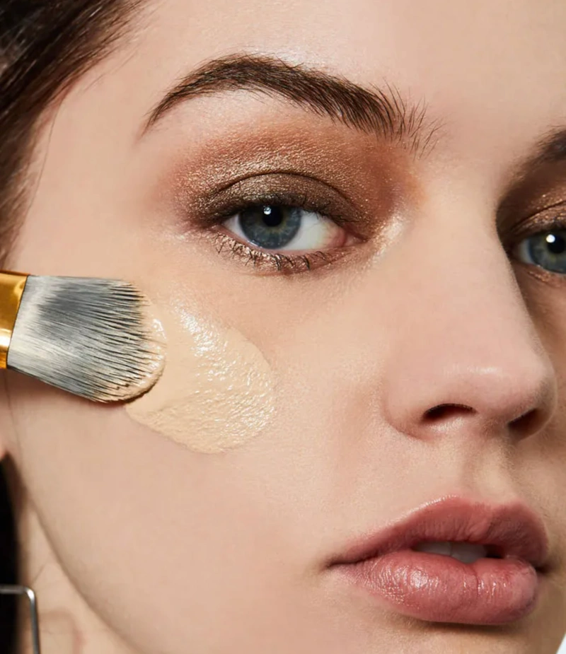 Các bước set makeup mùa hè để nền lâu trôi