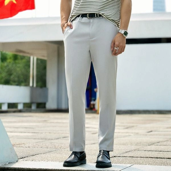 Quần tây ống suông Kamong Basic phong cách minimalist