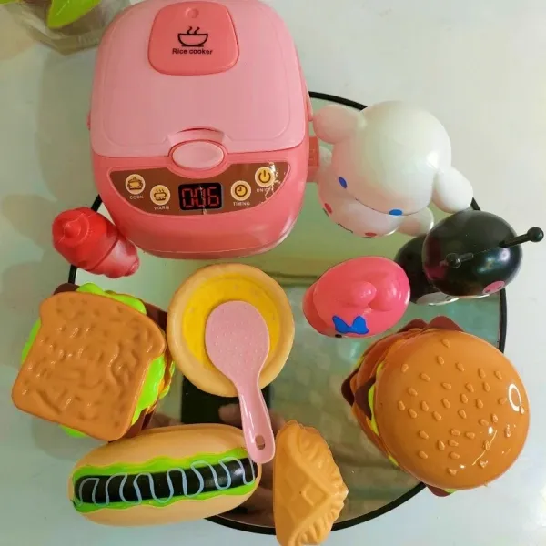 Kiểm tra an toàn đồ chơi trẻ em: chi tiết nhỏ, nắp pin vặn vít